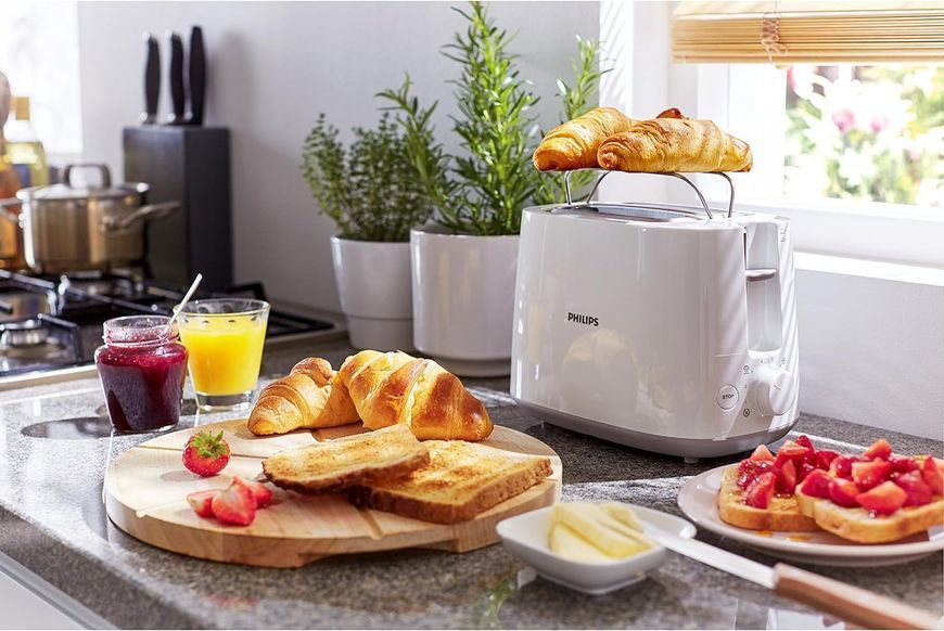Тостер Philips Daily Collection 830Вт, пластик, білий
