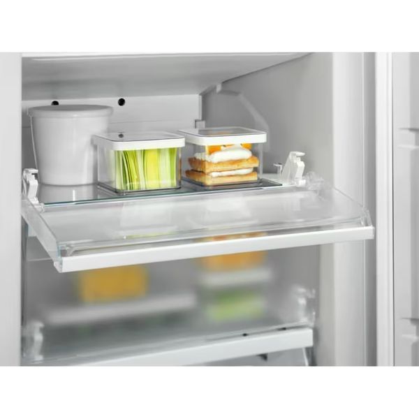 Морозильна камера Electrolux вбудована, 177x55х55, 211л, А++, NF, диспл внутр., білий