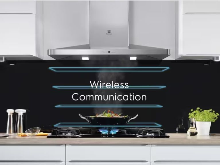 Варильна поверхня Electrolux індукційна, 60см, датчик кипіння, Hob2Hood, чорний